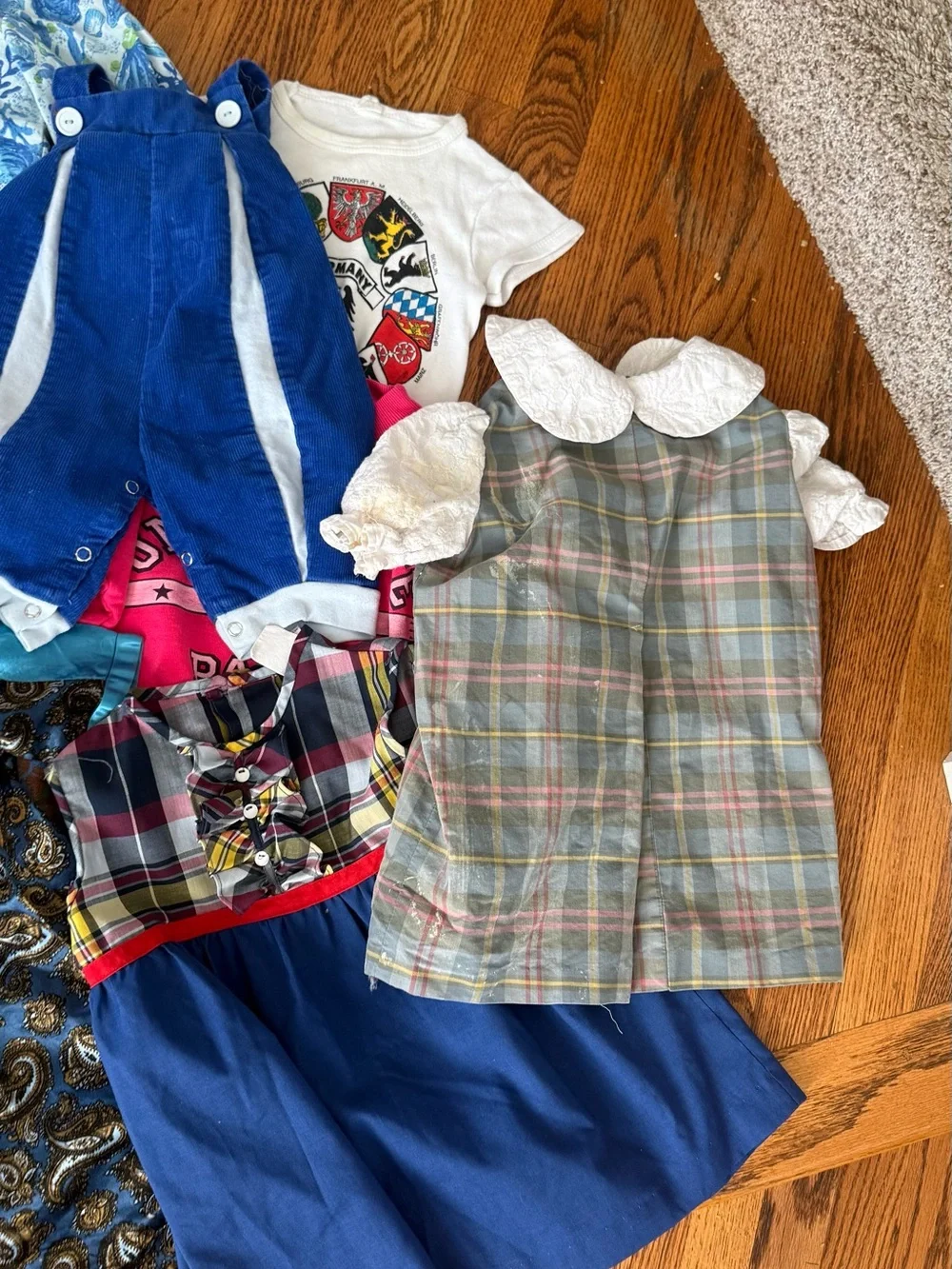 Lot of Vintage toddler girls dresses and clothing.